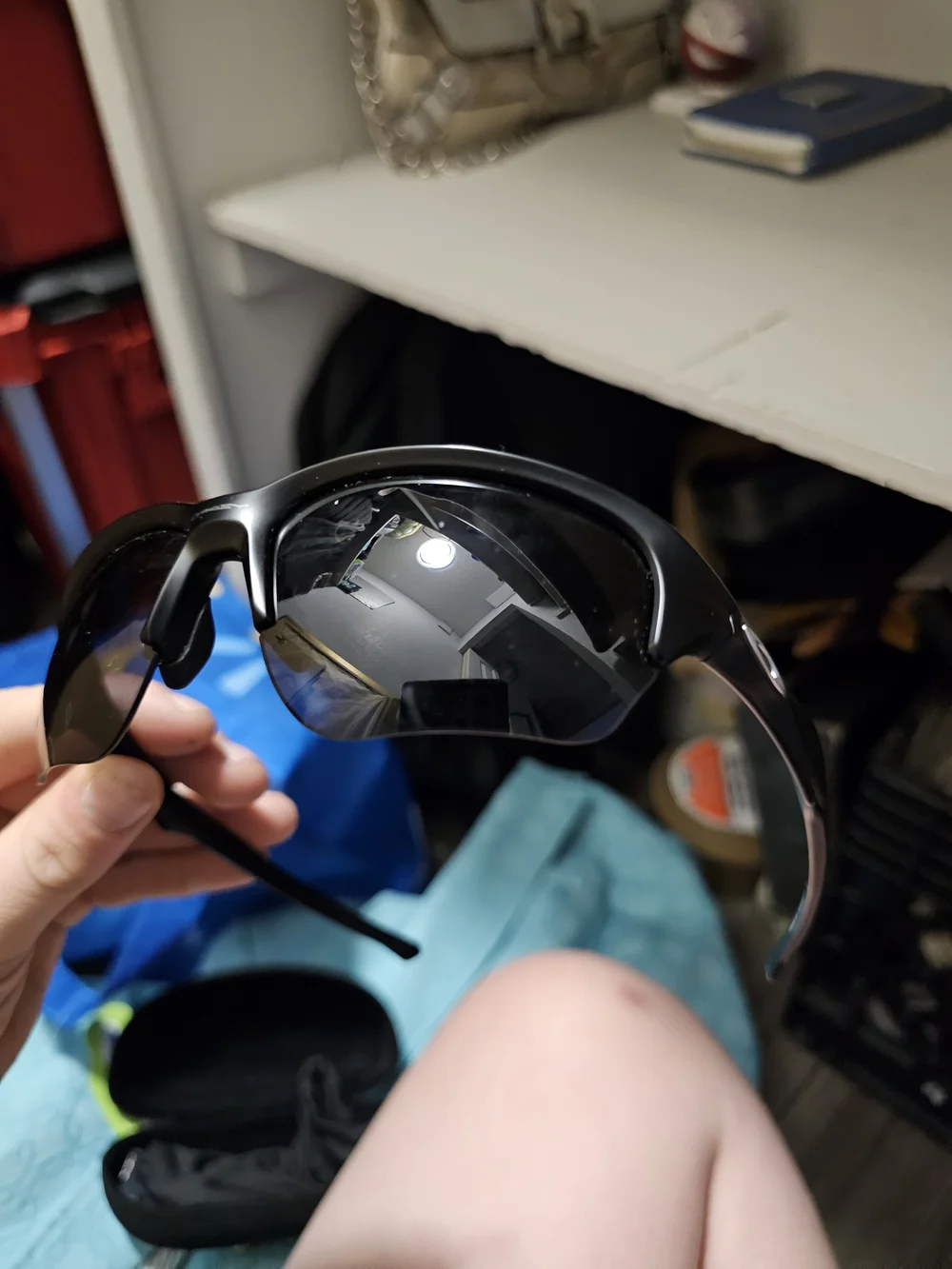 Oakley Flak Beta 2 Black Polarized Sunglasses with Protective Case